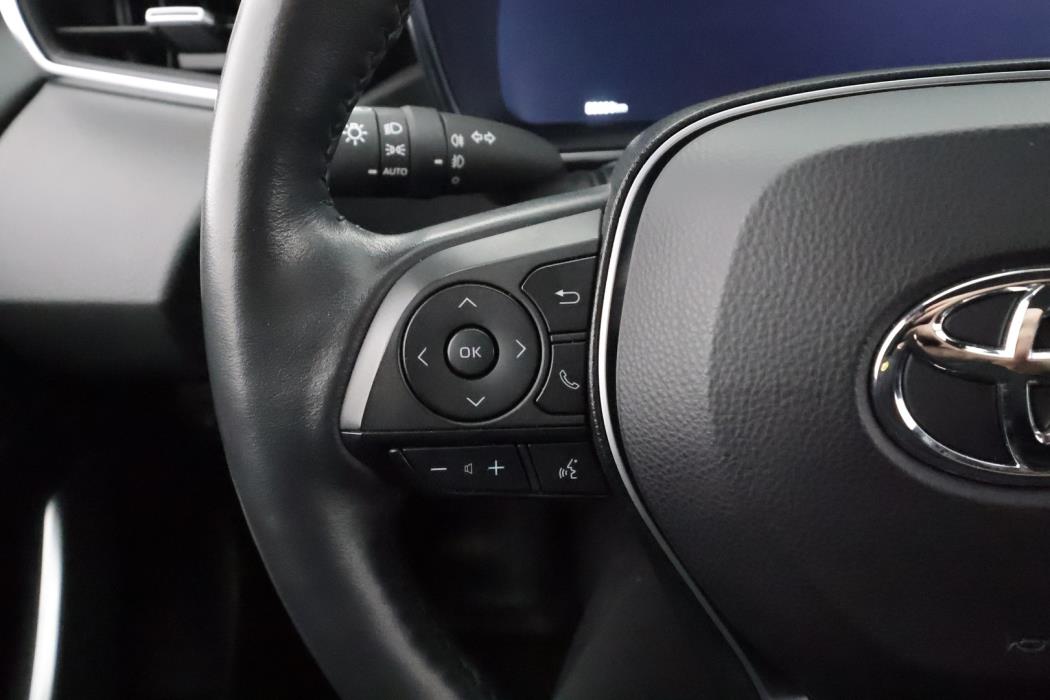 TOYOTA Corolla 2024