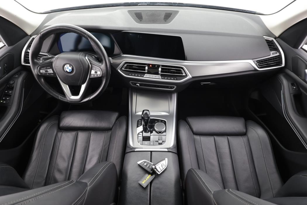 BMW X5 2021