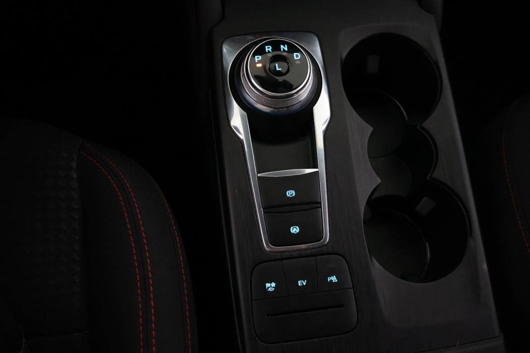 FORD Kuga 2021