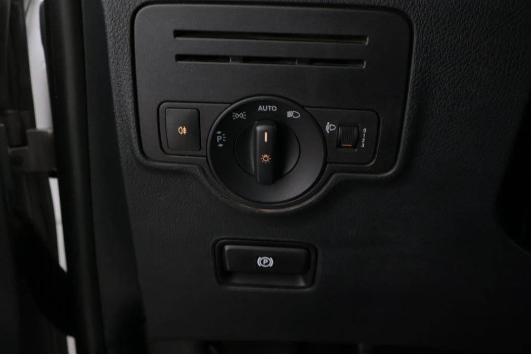 MERCEDES-BENZ Vito 2016