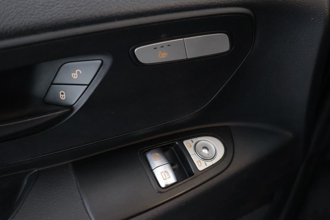 MERCEDES-BENZ Vito 2016