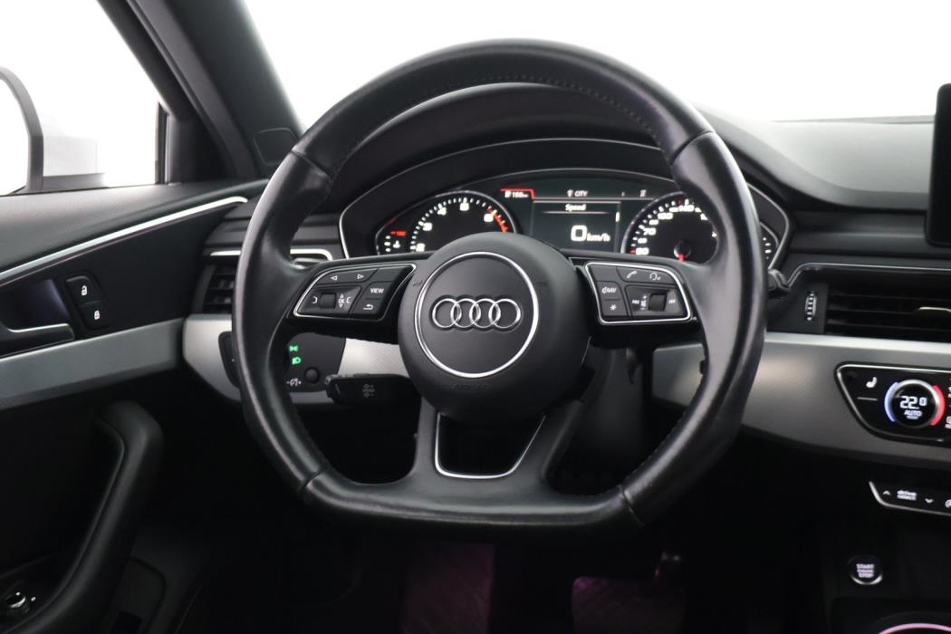 AUDI A4 2016