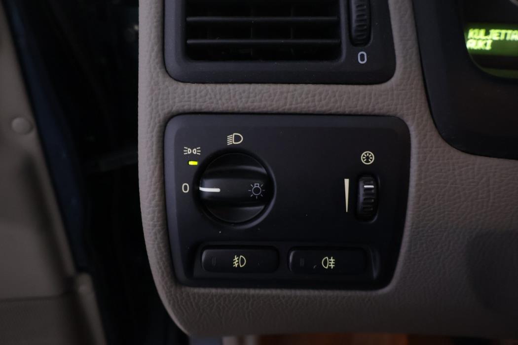 VOLVO XC70 2007
