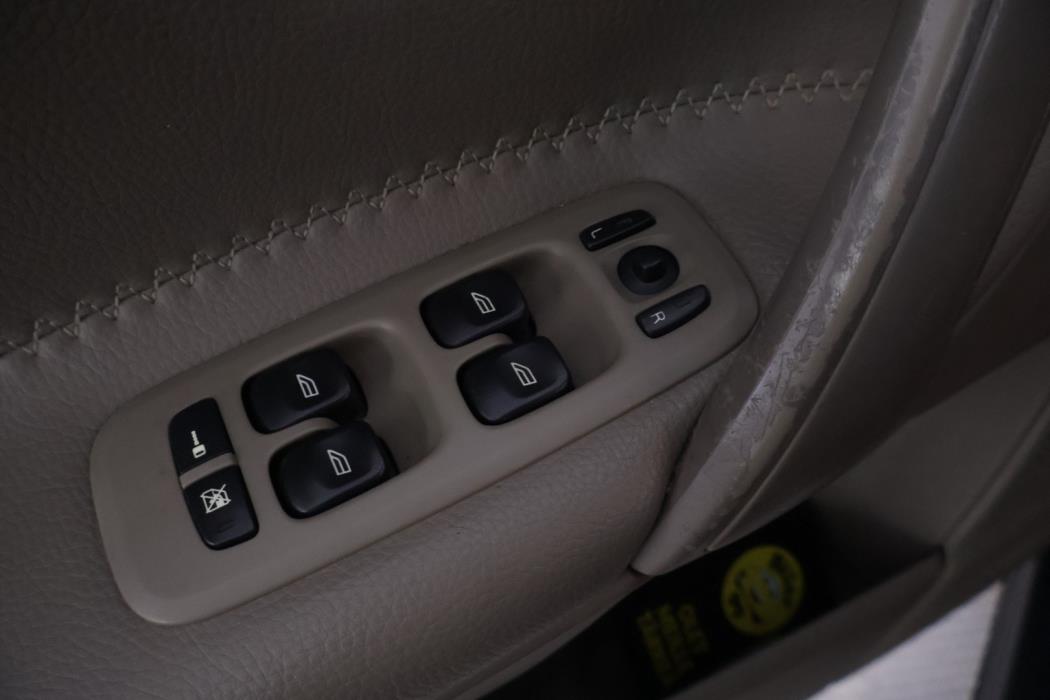 VOLVO XC70 2007