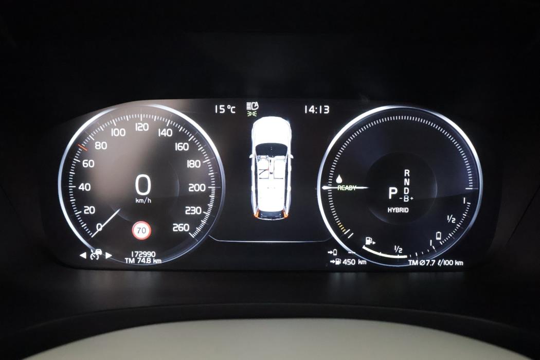 VOLVO V90 2021