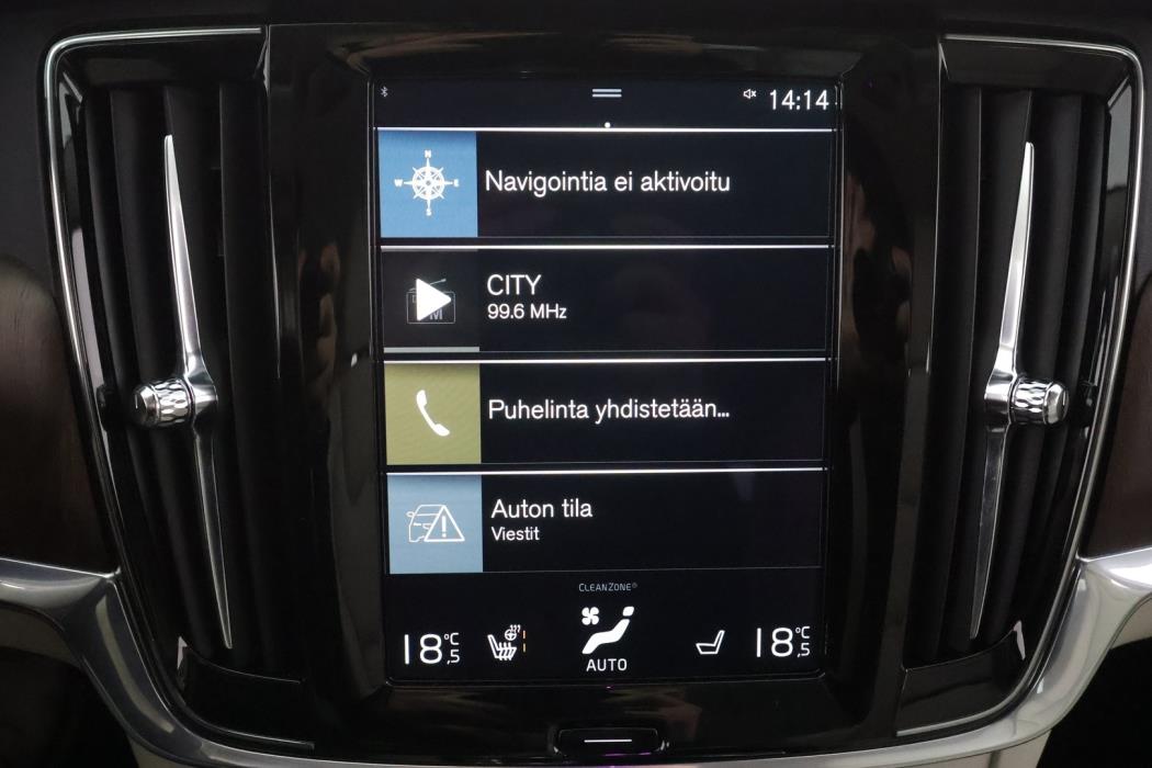 VOLVO V90 2021