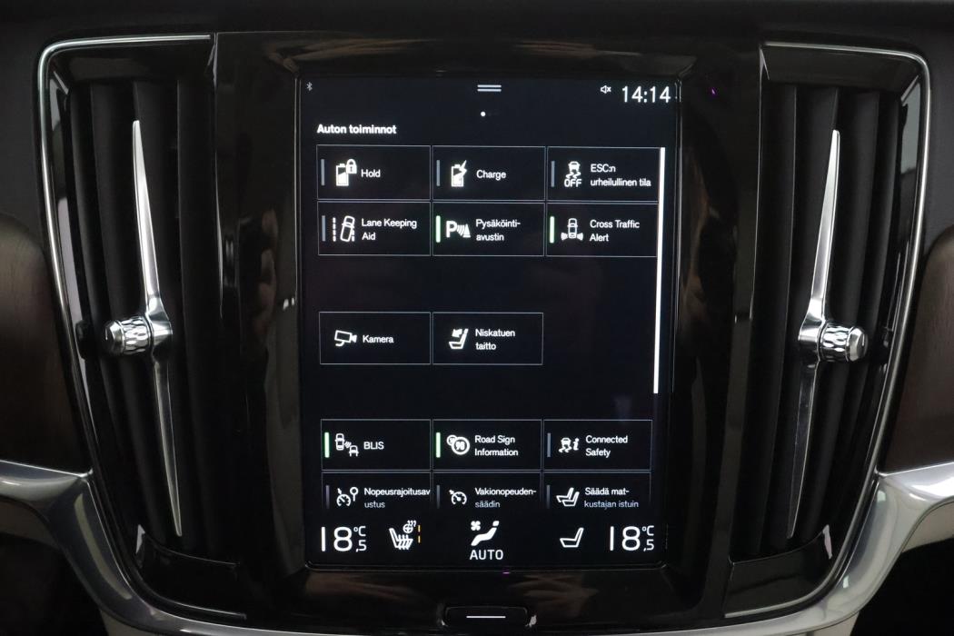 VOLVO V90 2021