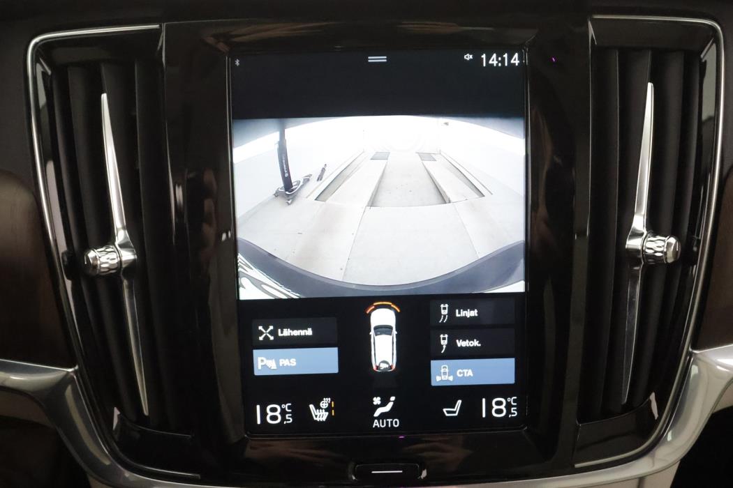 VOLVO V90 2021