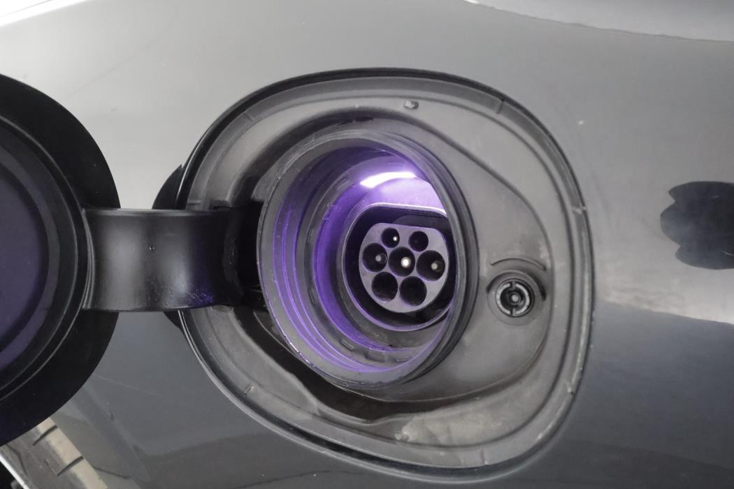 VOLVO V90 2021