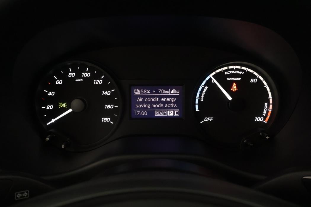 MERCEDES-BENZ VITO 2020