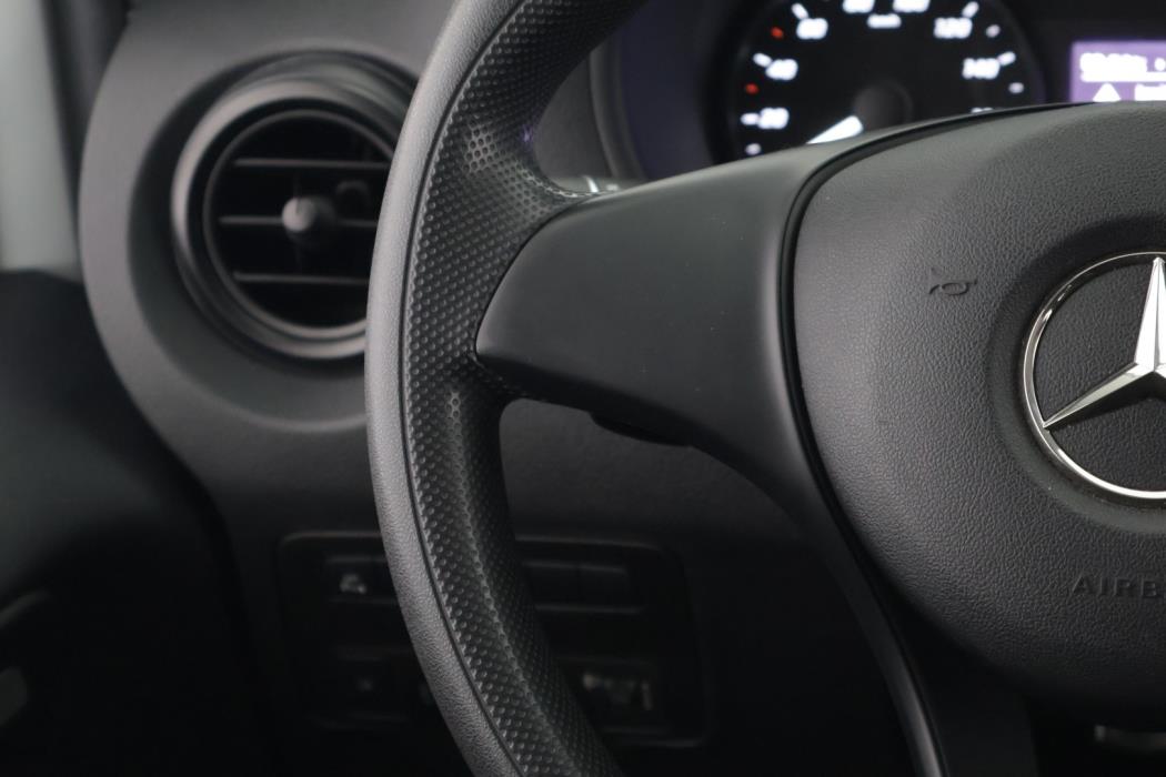 MERCEDES-BENZ VITO 2020