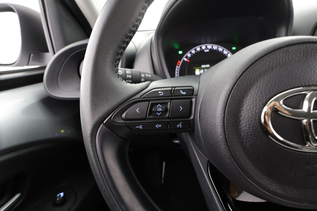TOYOTA Aygo X 2023