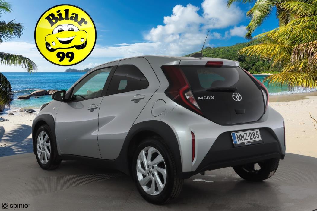 TOYOTA Aygo X 2023
