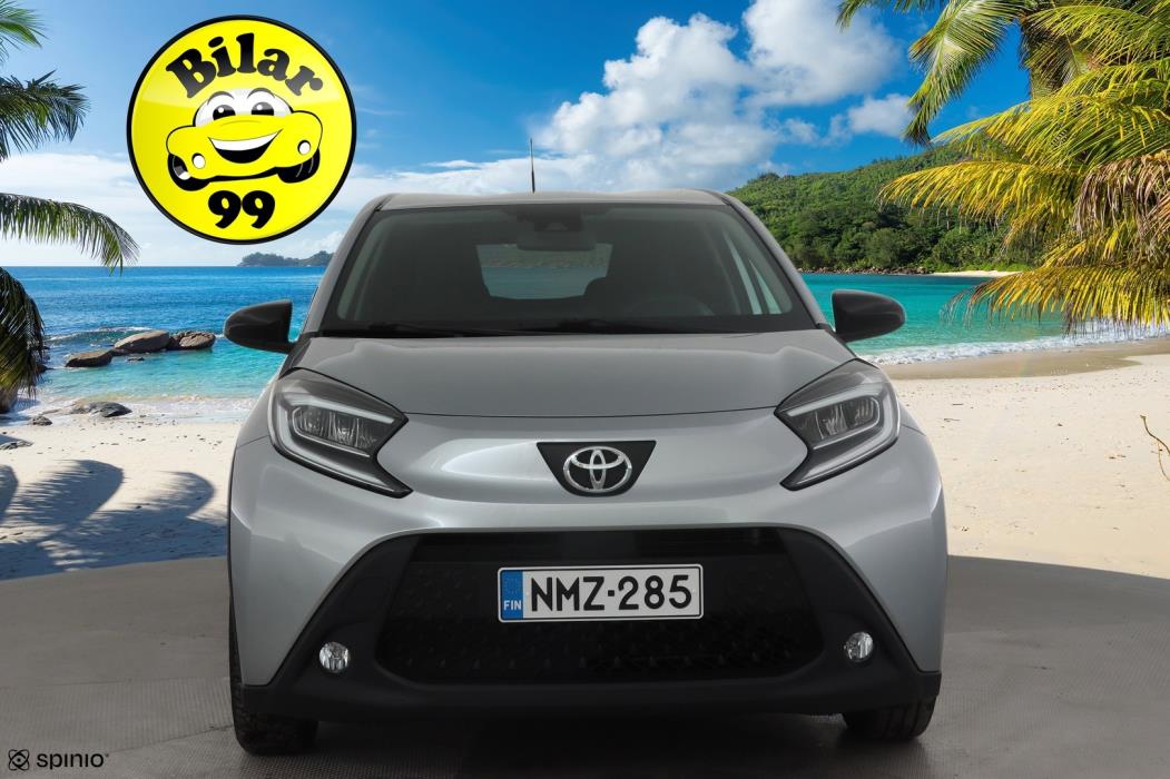 TOYOTA Aygo X 2023