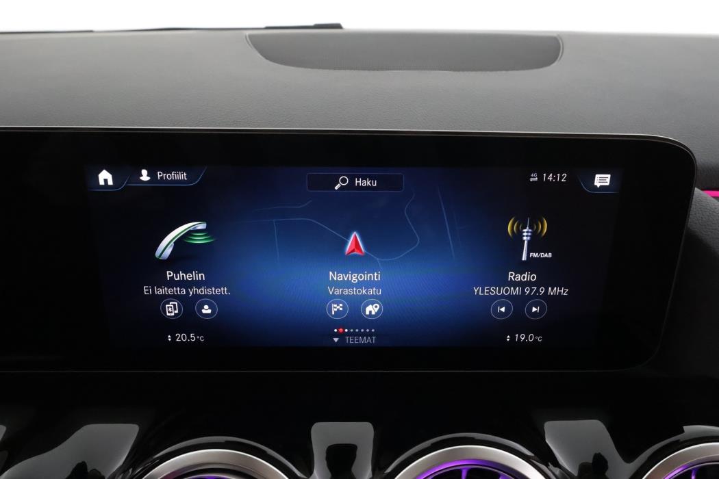 MERCEDES-BENZ EQA 2024