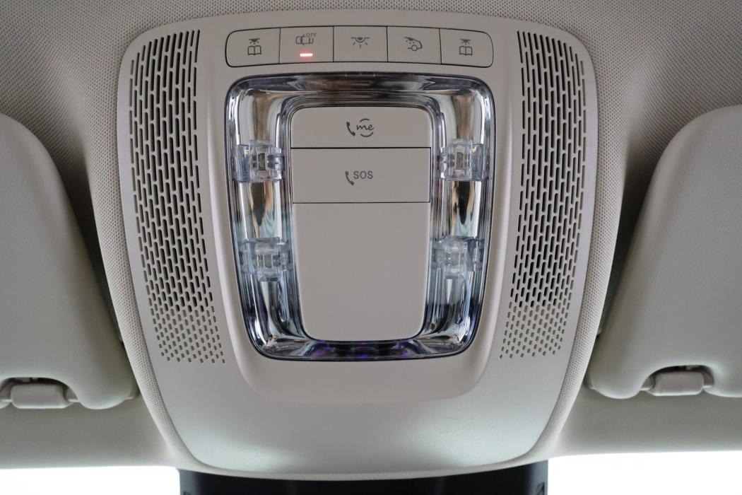 MERCEDES-BENZ EQA 2024