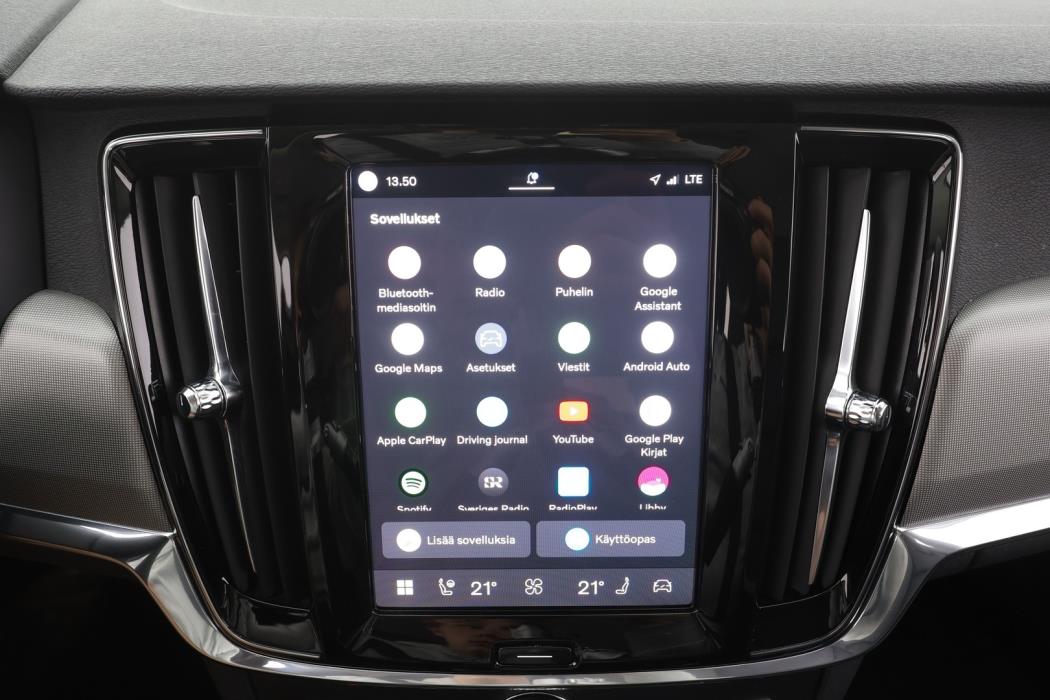 VOLVO V90 2023