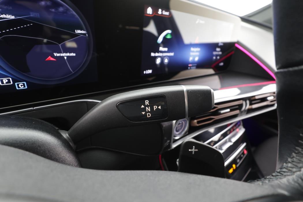 MERCEDES-BENZ EQC 2022