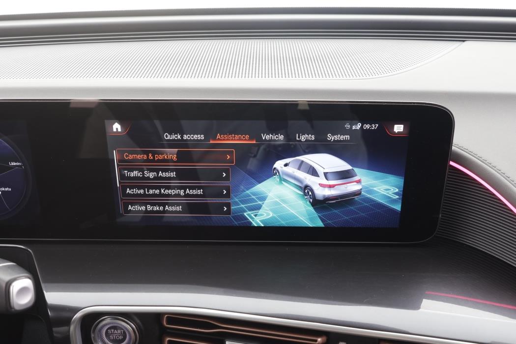 MERCEDES-BENZ EQC 2022