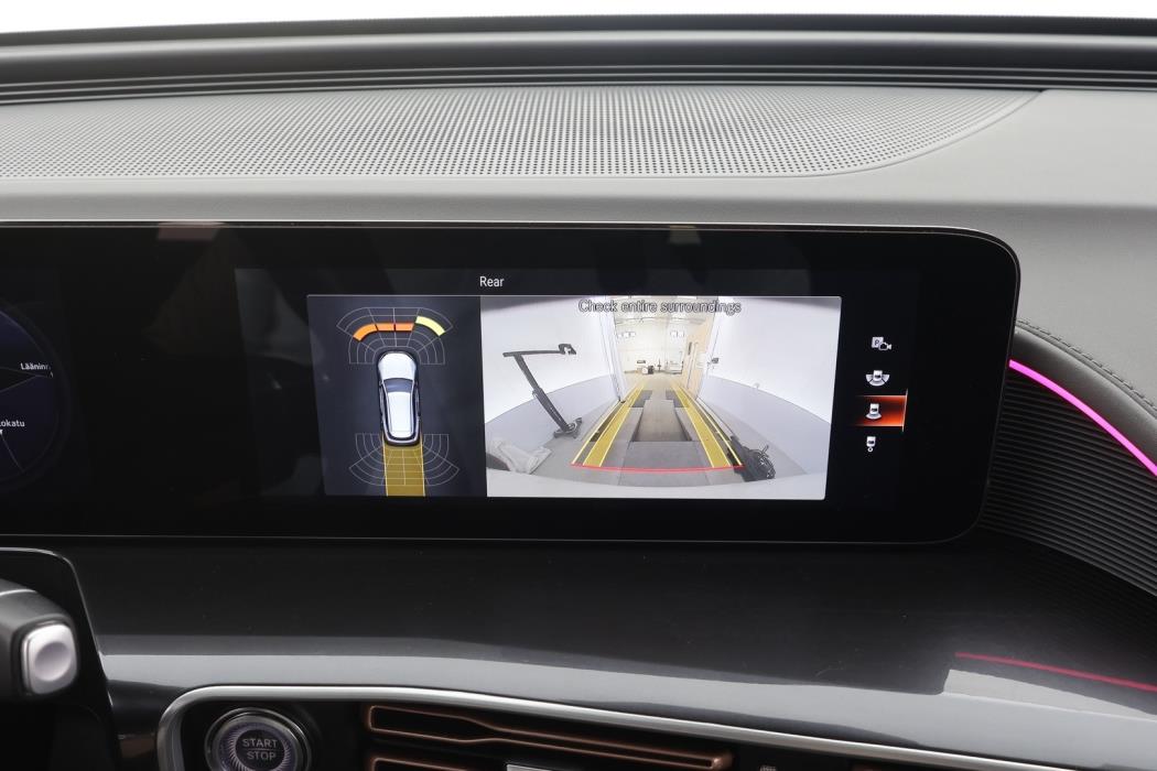 MERCEDES-BENZ EQC 2022