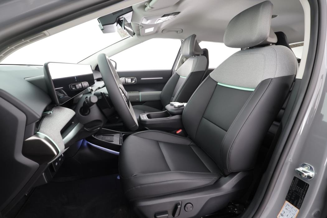 KIA EV4 2026