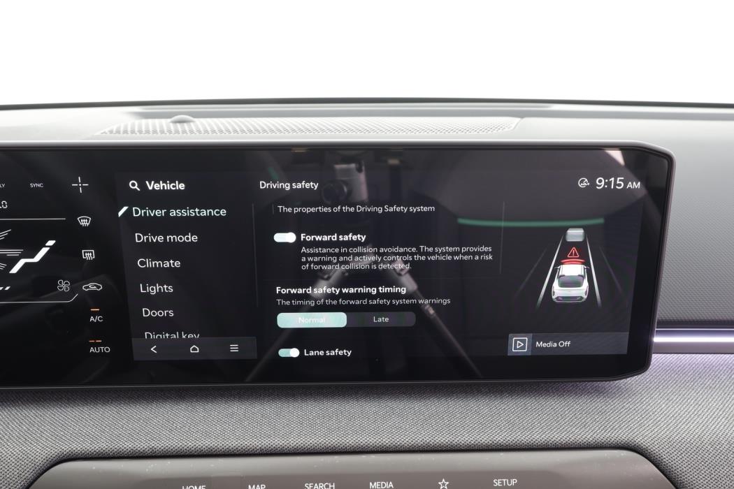 KIA EV4 2026
