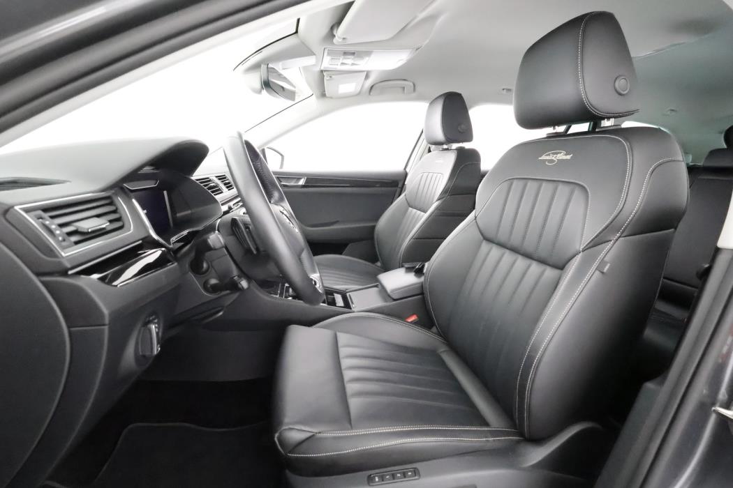 SKODA SUPERB 2023