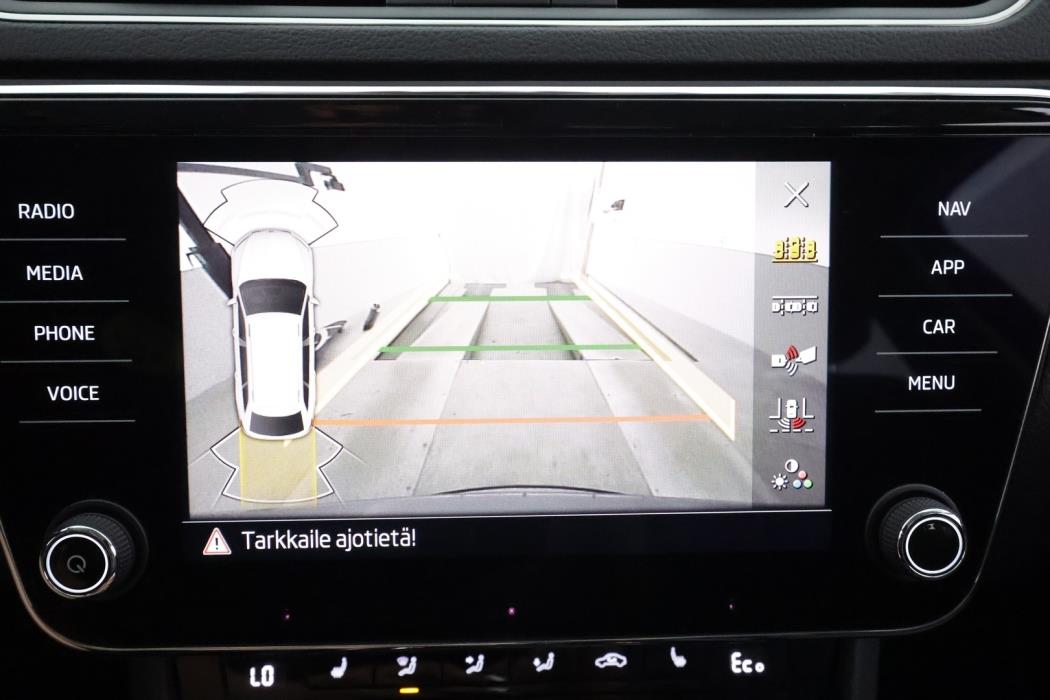 SKODA SUPERB 2023