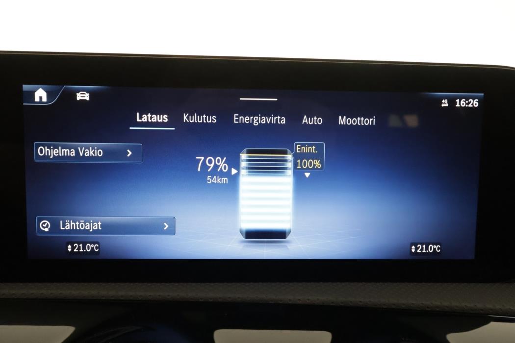 MERCEDES-BENZ A 2023