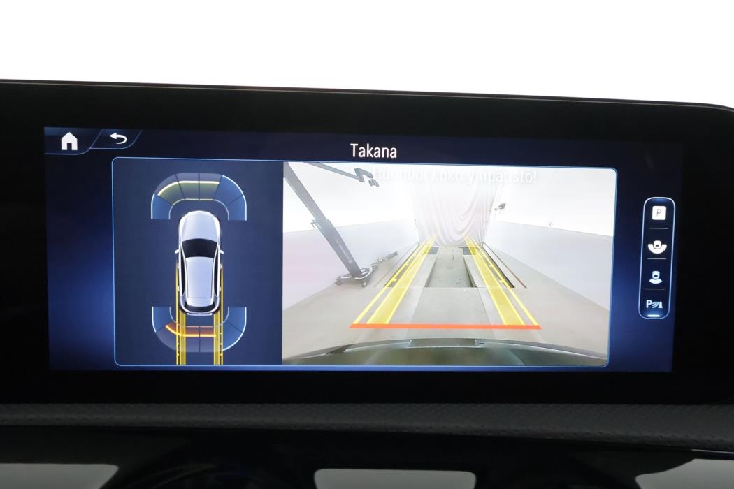 MERCEDES-BENZ A 2023