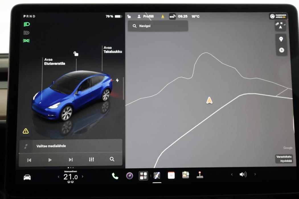 TESLA Model Y 2024