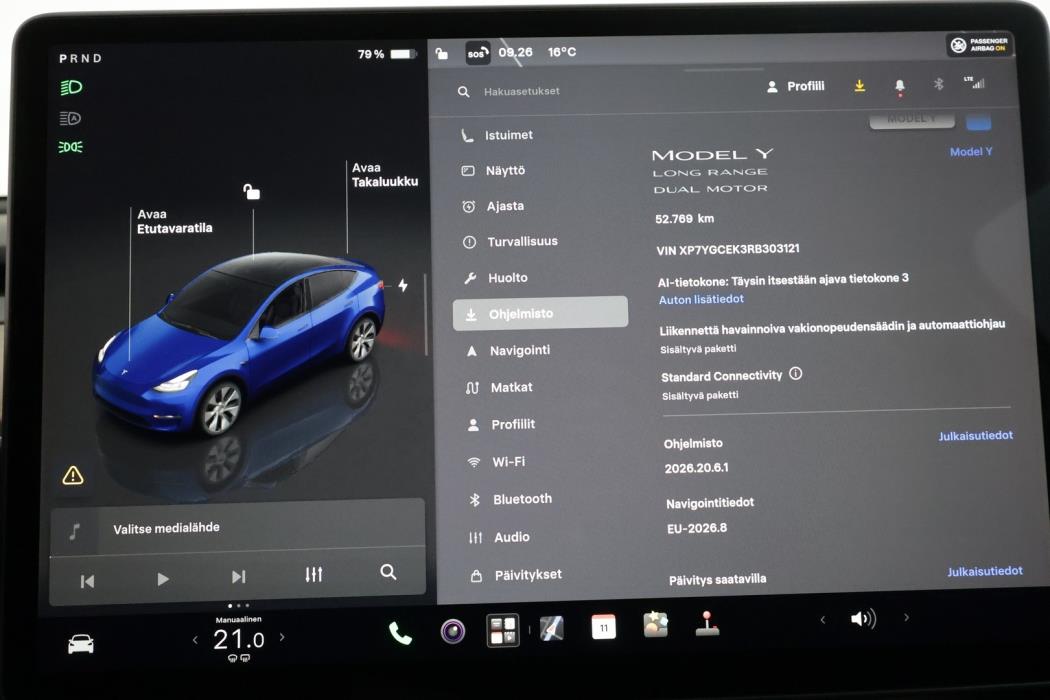TESLA Model Y 2024