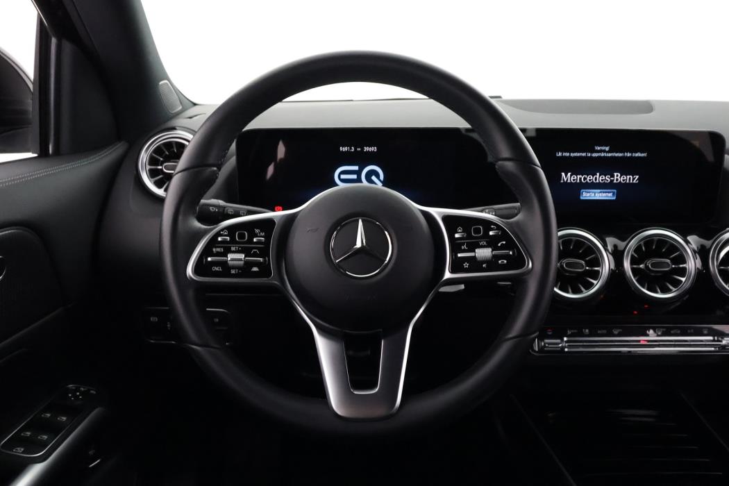 MERCEDES-BENZ EQA 2023