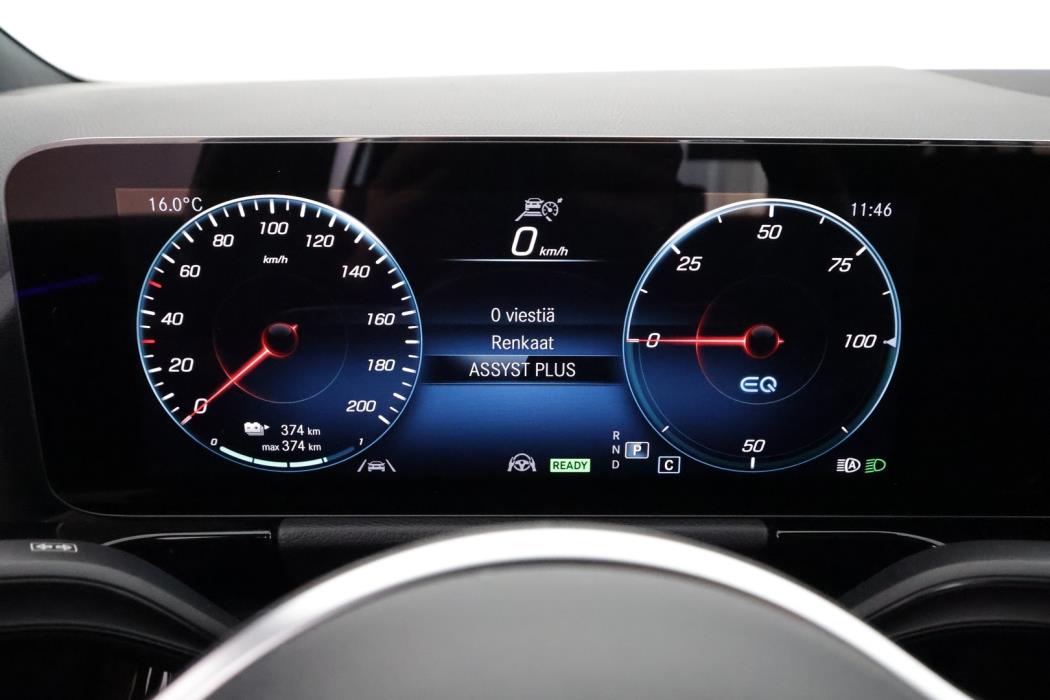 MERCEDES-BENZ EQA 2023
