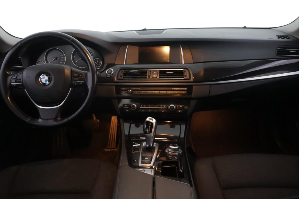 BMW 518 2014