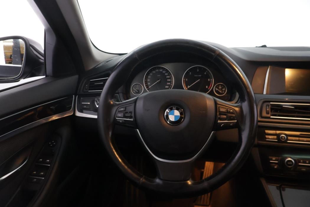 BMW 518 2014