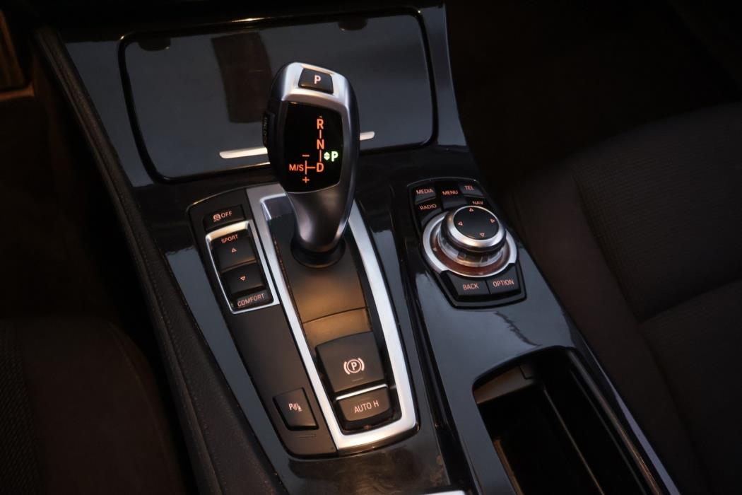 BMW 518 2014
