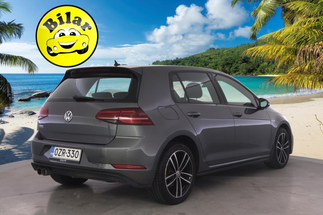 VOLKSWAGEN Golf 2021