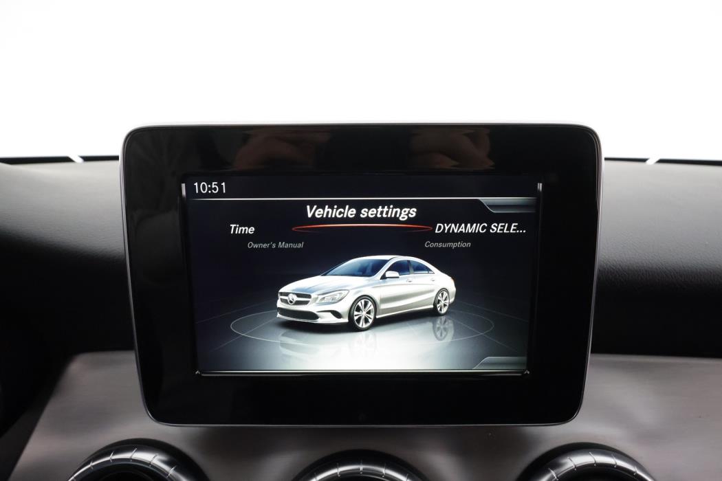 MERCEDES-BENZ CLA 2017