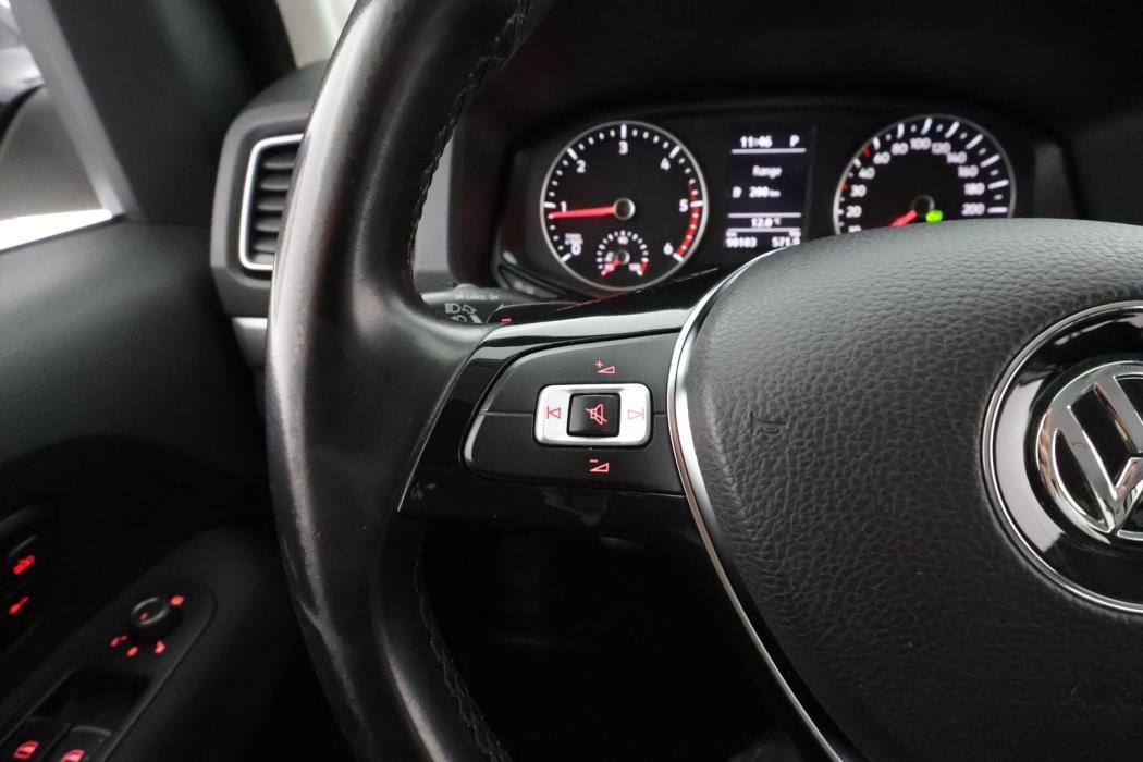 VOLKSWAGEN Amarok 2018