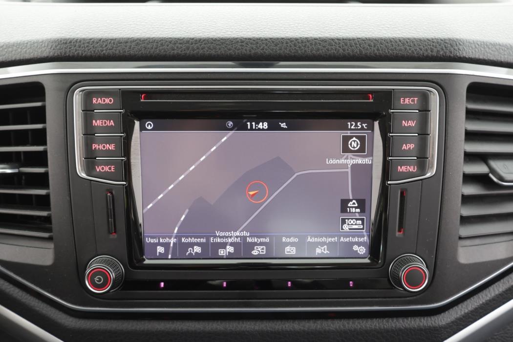 VOLKSWAGEN Amarok 2018