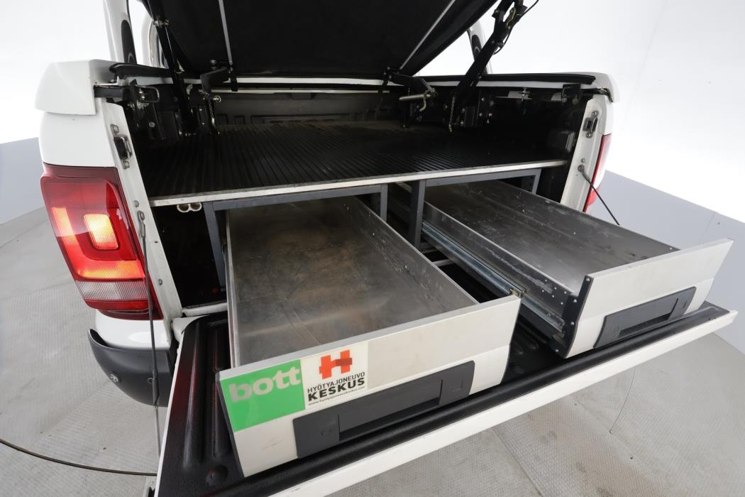 VOLKSWAGEN Amarok 2018