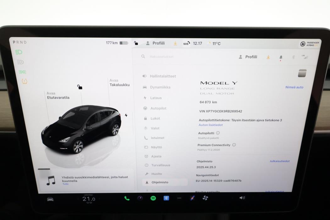 TESLA Model Y 2024