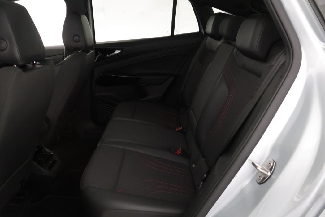 VOLKSWAGEN ID.5 2023