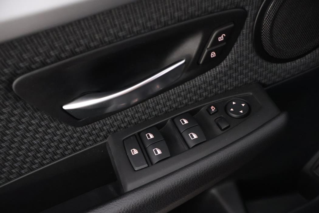 BMW 216 2020