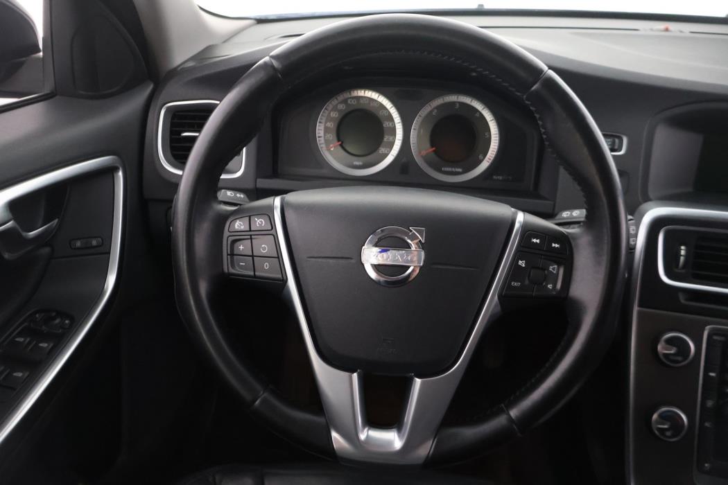 VOLVO V60 2010