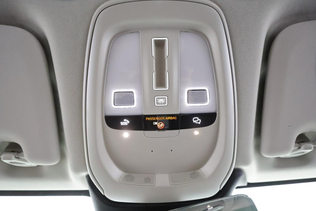 VOLVO XC60 2024