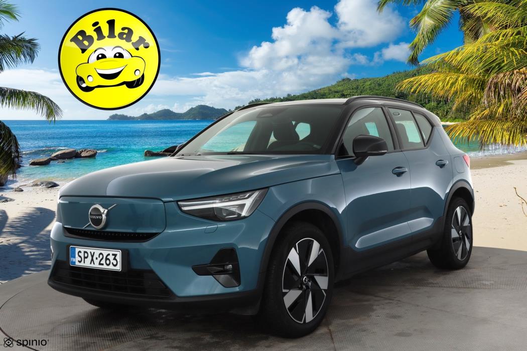 VOLVO XC40 2024