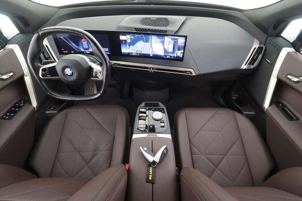 BMW iX 2022