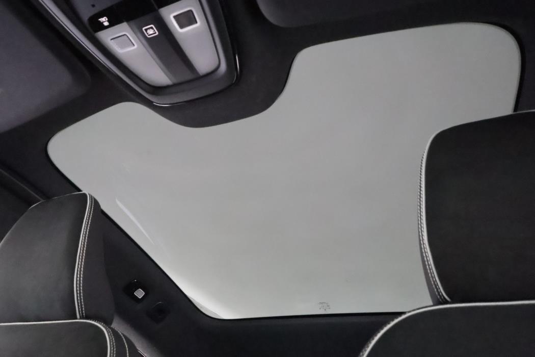 VOLVO C40 2022